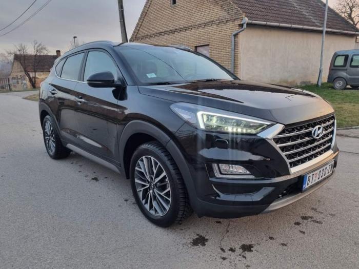 hyundai tucson besplatni mali oglasi