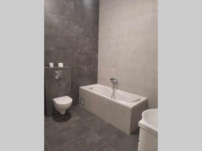 prodajem trosoban stan 61m2, novi sad besplatni mali oglasi