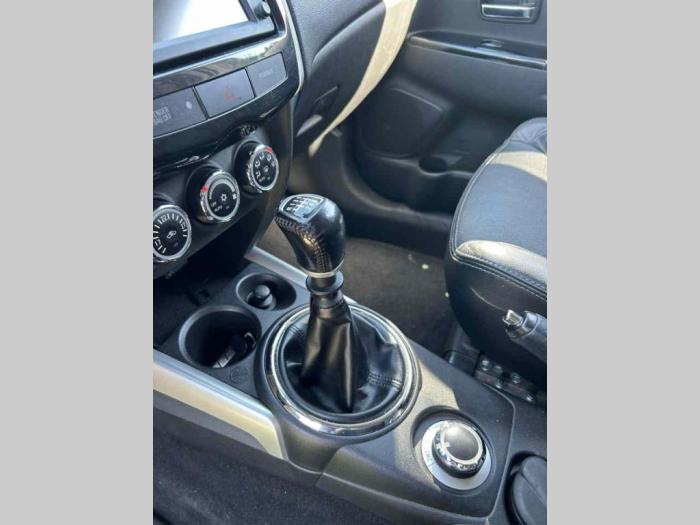peugeot 4007 na prodaju 4008 alure 2013 godište besplatni mali oglasi