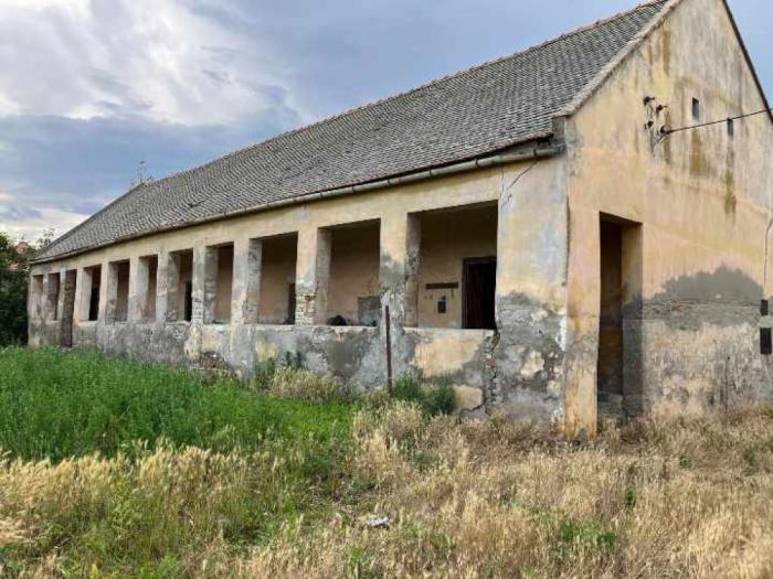 kuća sa placem torak besplatni mali oglasi