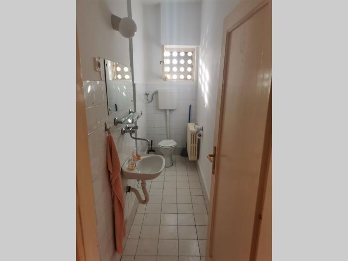 stari merkator, paviljoni, 1 5,41m2, vpr 5, cg, l, uknjižen besplatni mali oglasi