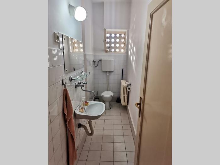 stari merkator, paviljoni, 1 5,41m2, vpr 5, cg, l, uknjižen besplatni mali oglasi