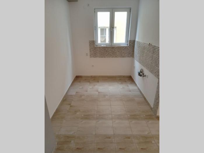 zemun polje, mihajla pupina, 2 0,47 11m2, vpr 2, ta besplatni mali oglasi