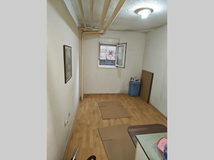 miljakovac i, 0 5, 20m2, pr 5, cg, uknjižen besplatni mali oglasi