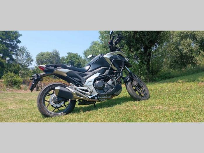 honda nc 750 xa, 2021 godište besplatni mali oglasi