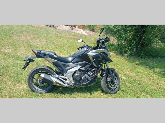 honda nc 750 xa, 2021 godište besplatni mali oglasi