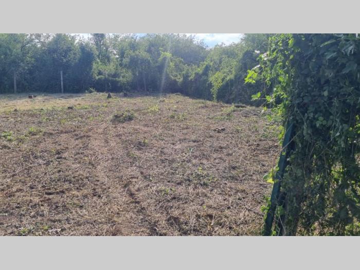 na prodaju plac od 4 05 ara na lokaciji požarevac put beograd besplatni mali oglasi