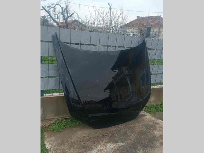 hauba od audija a8 godište 2018  besplatni mali oglasi