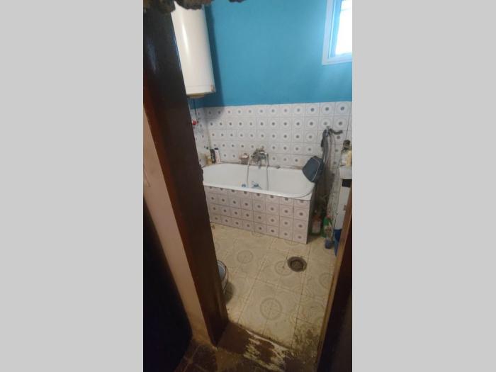 kuća u međi na prodaju besplatni mali oglasi