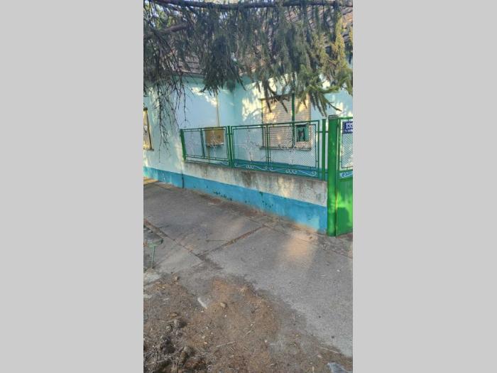 kuća u međi na prodaju besplatni mali oglasi