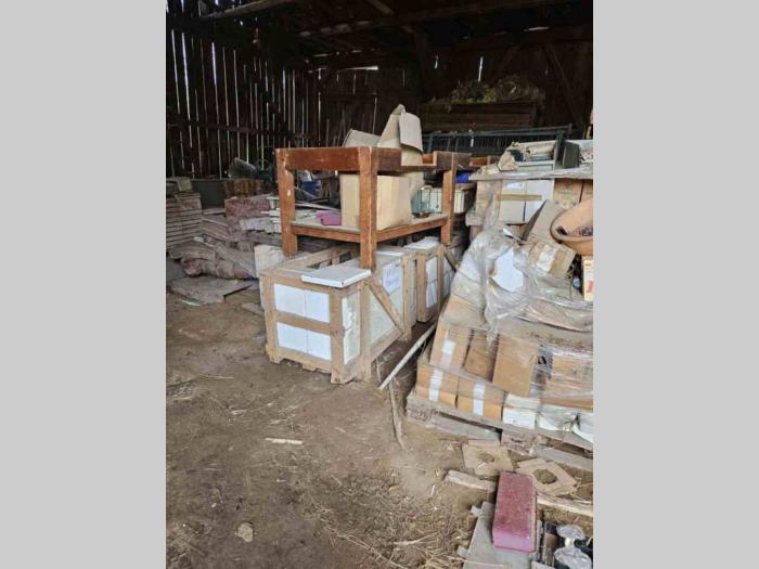prodaje se 50m3 kamena u plocama i 1000m2 granitnih pločica besplatni mali oglasi