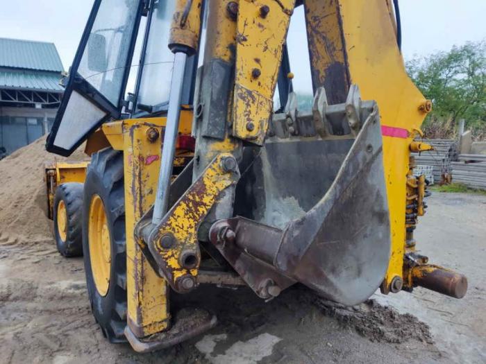 kombinirka jcb 3cx 1990 godište besplatni mali oglasi
