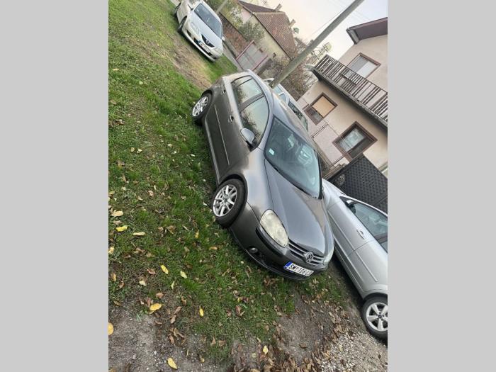 volkswagen golf 5 na prodaju besplatni mali oglasi