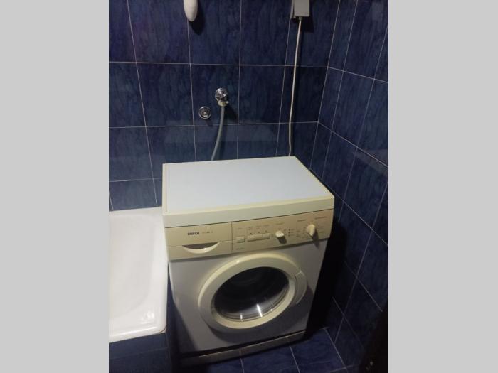 izdajem prazan stan 100m2, beograd besplatni mali oglasi