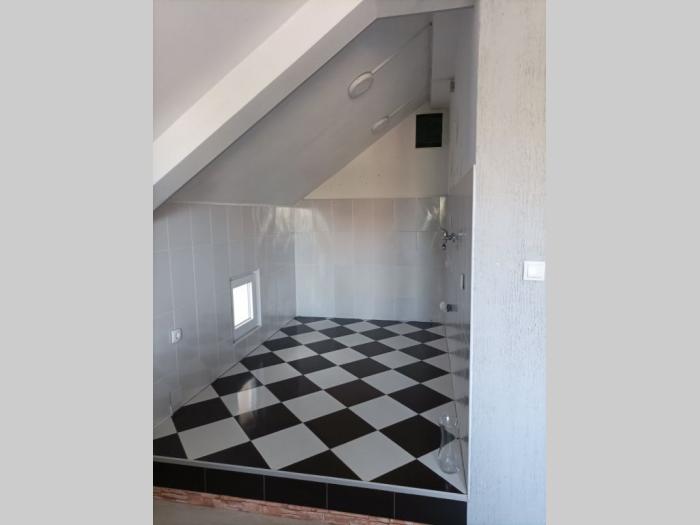 izdajem prazan stan 50m2 beograd besplatni mali oglasi