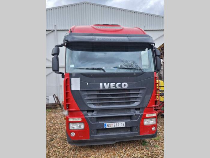 iveco prodajem kamion stralis 2006 godište besplatni mali oglasi