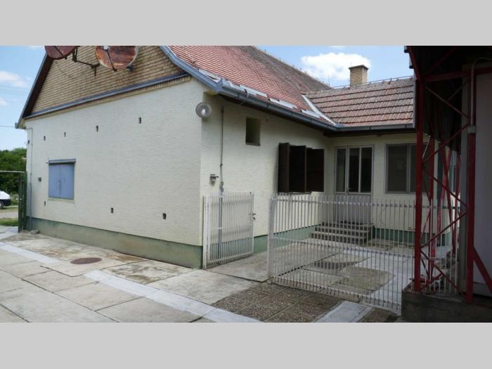 prodaja poslovnog i stambenog prostora ravno selo besplatni mali oglasi